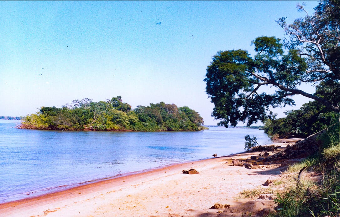 Vista de isla Yacyretá en Reserva