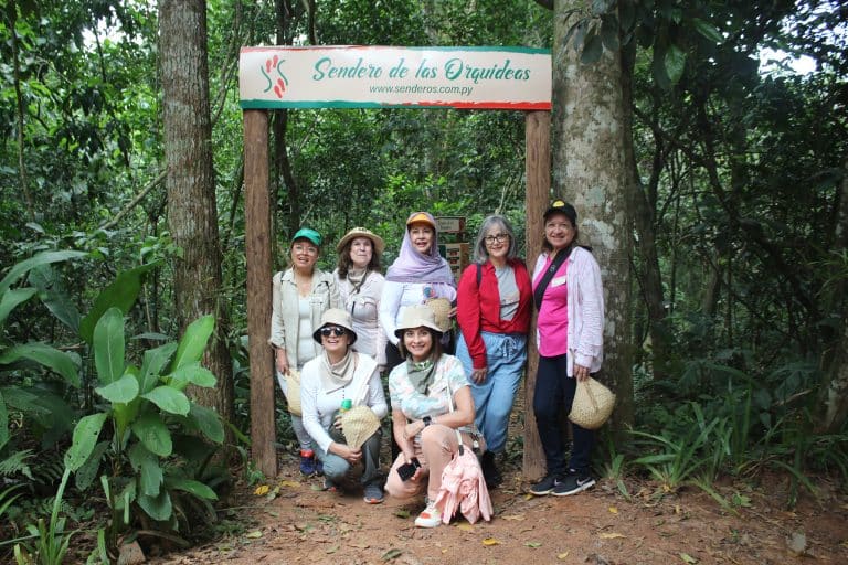 Tour de las orquídeas del Mbaracayú Lodge